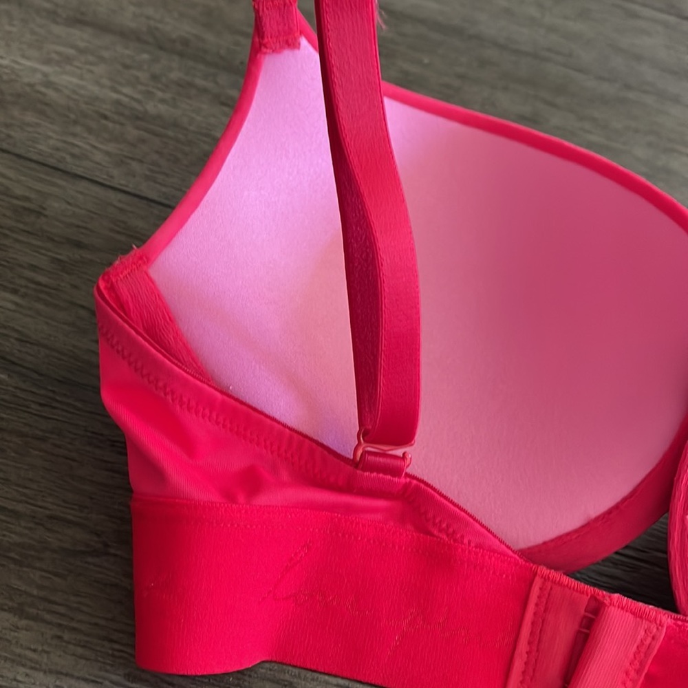 Vs Push Up Multi Way Bra - image 4